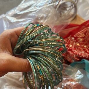 2 pairs of Bangles Set